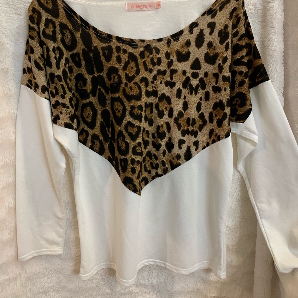 Allegra K Asymmetrical Cheetah Top